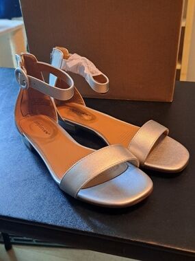 comfortview Alora Silver Ankle-Strap Sandals